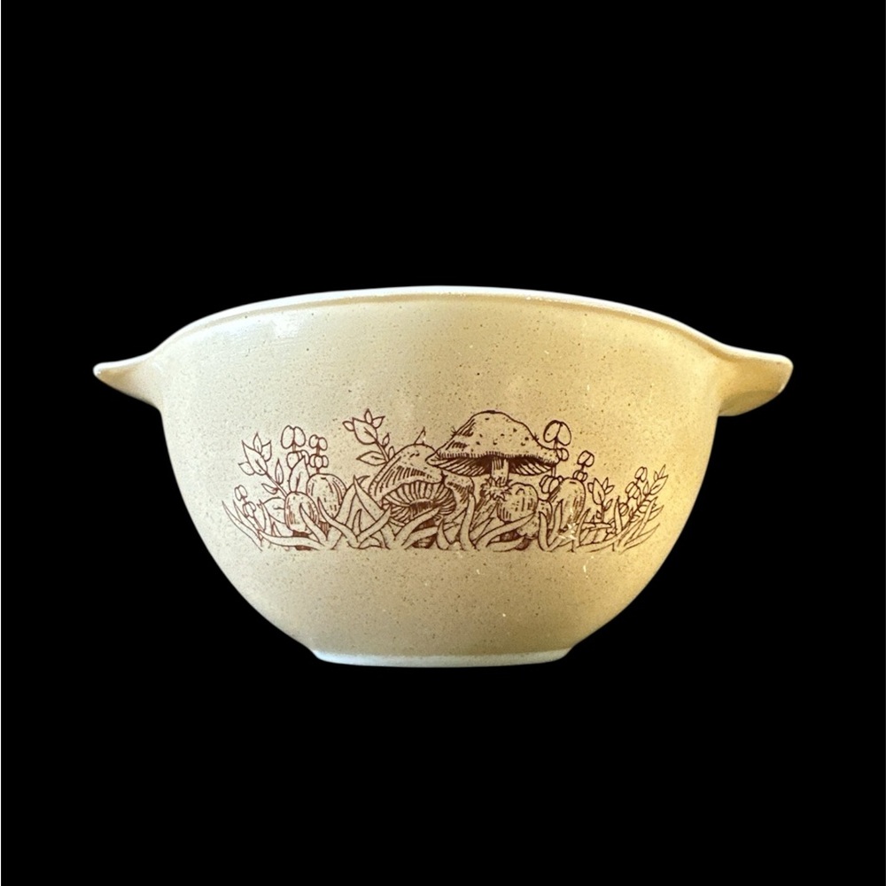 Vintage Forest Fancies Pyrex Mushroom Design Bowl